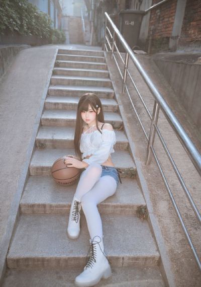 性一交一乱一视一频_720超清在线观看